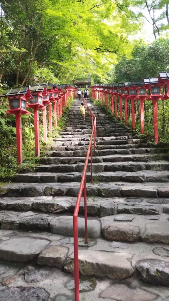 森見登美彦聖地巡礼記その②
貴船神社本宮の有名な階段