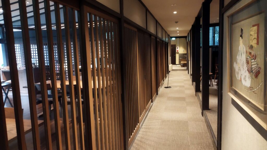 森見登美彦聖地巡礼記その②
北白川天然ラジウム温泉えいせん京の内観・通路