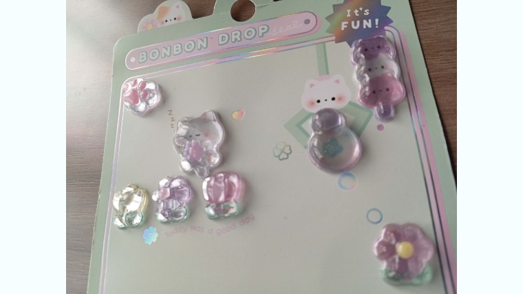 ボンボンドロップシール実物