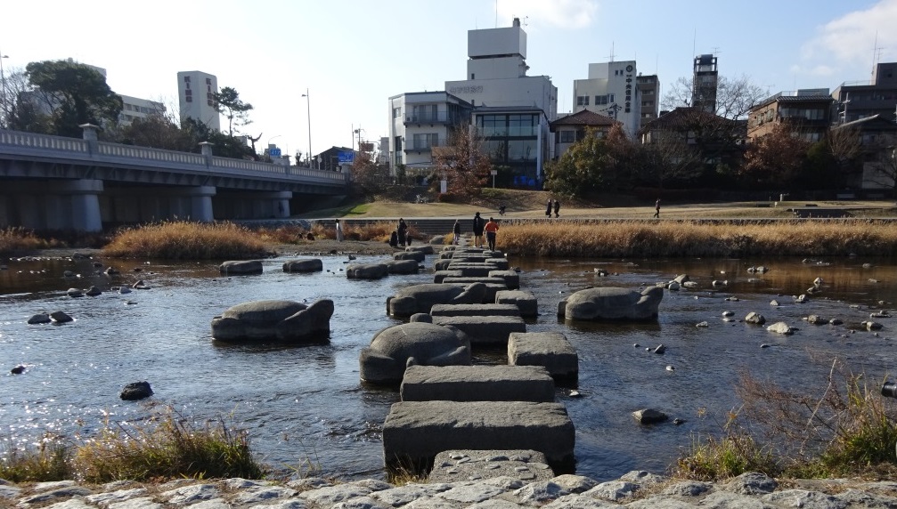 有頂天家族の聖地紹介
鴨川デルタ